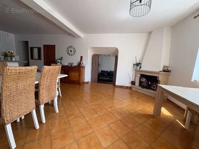 Appartement à ROZAY-EN-BRIE