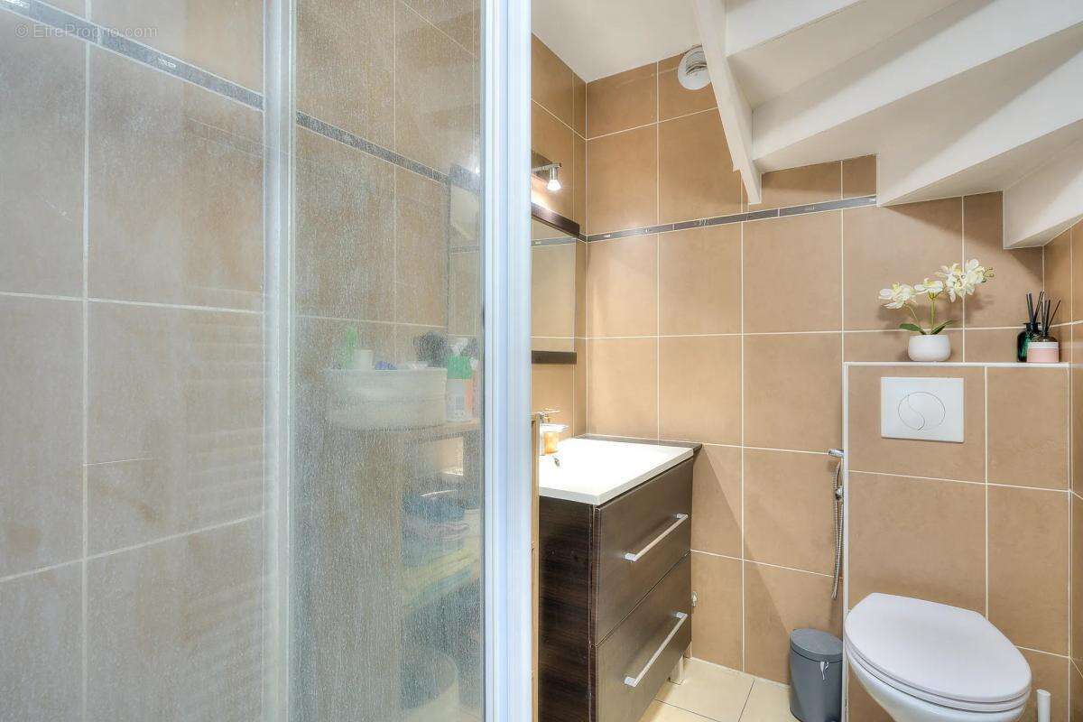 Appartement à THIAIS