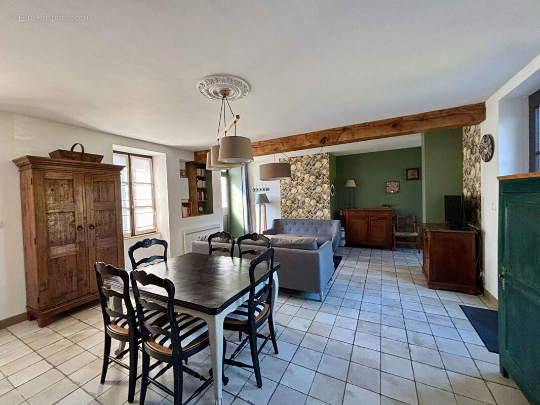 Maison à NOGENT-LE-ROI