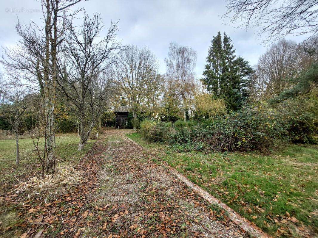 Maison à LE NOYER-EN-OUCHE