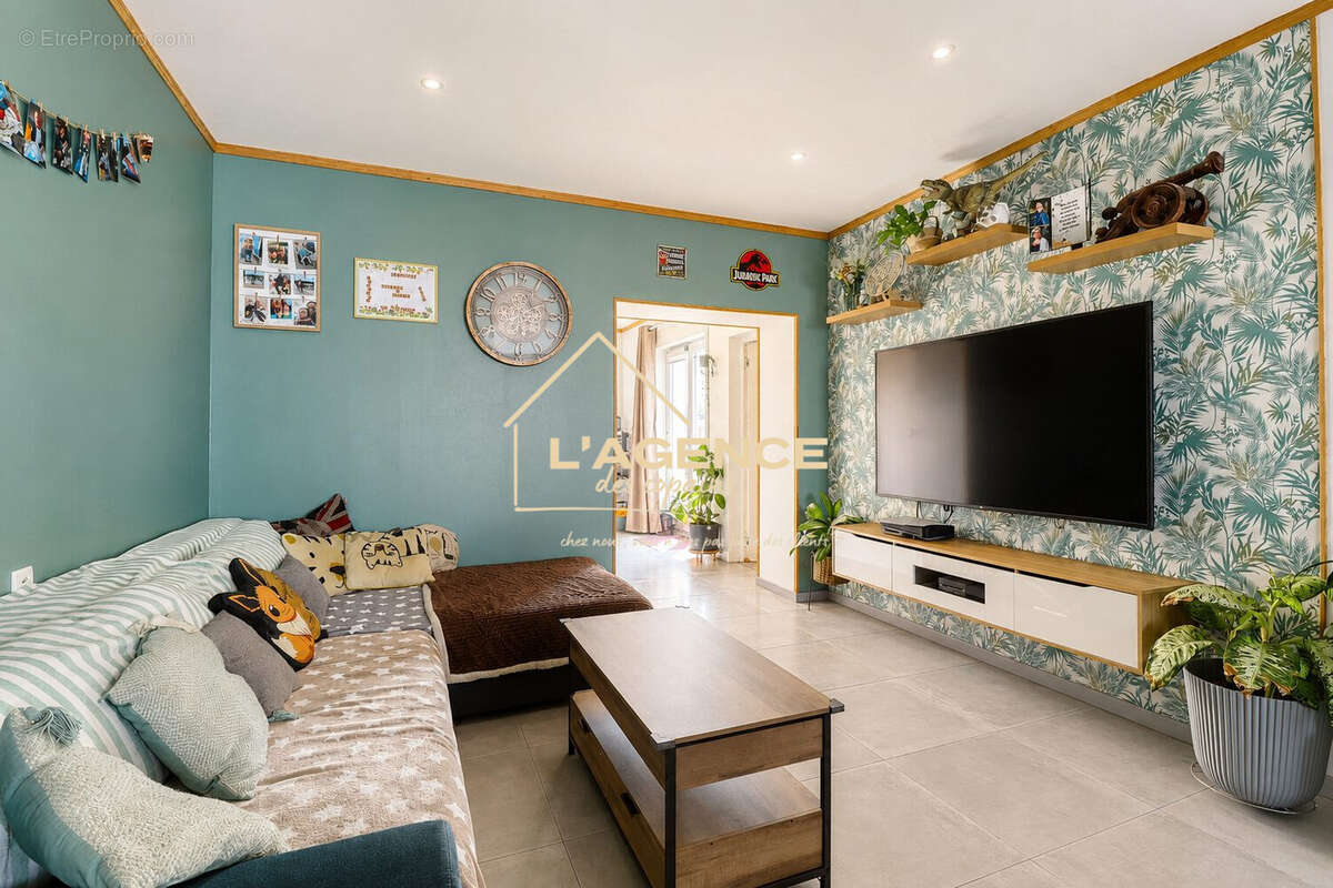 Maison 90 m² à Steenvoorde  - photo 2