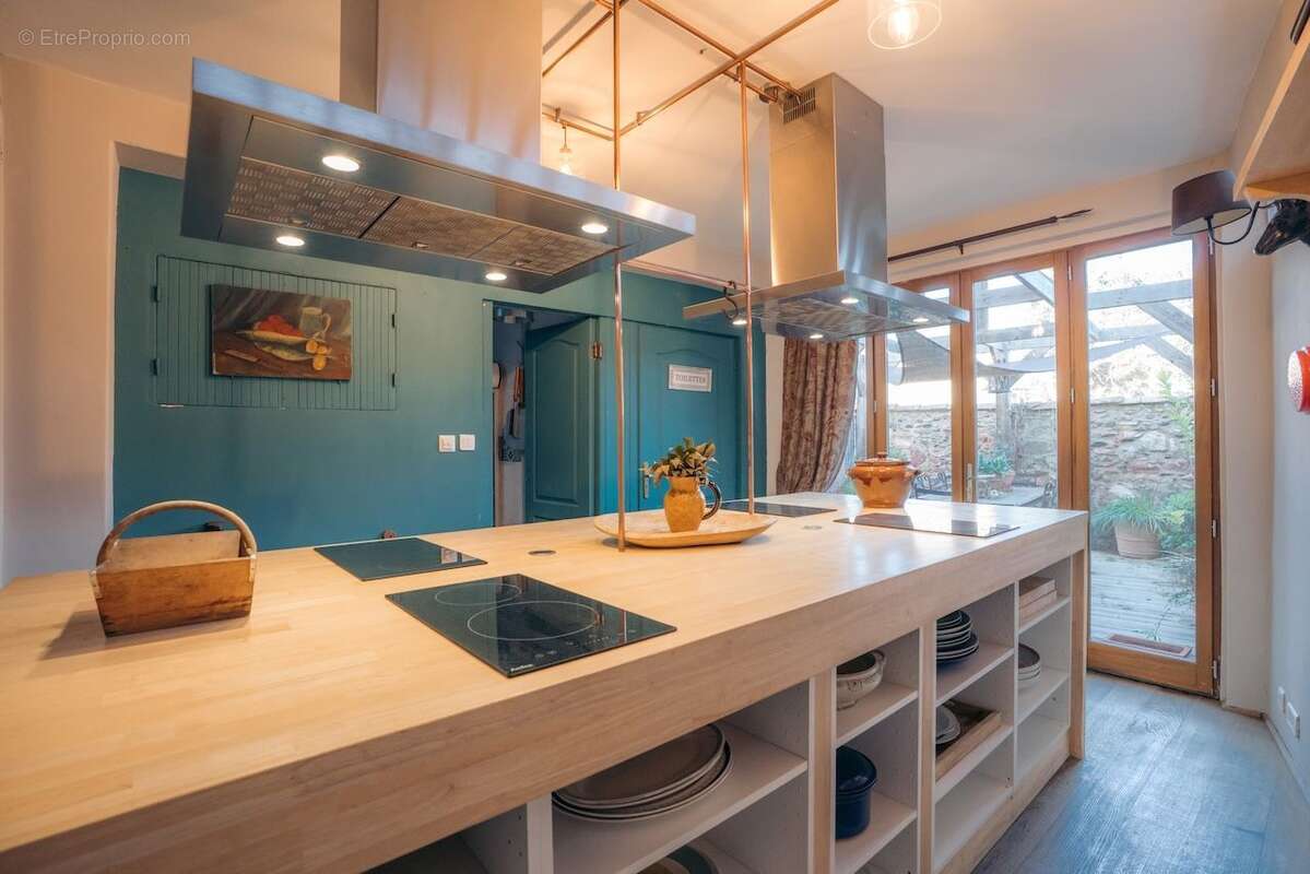 Maison à CAUNES-MINERVOIS