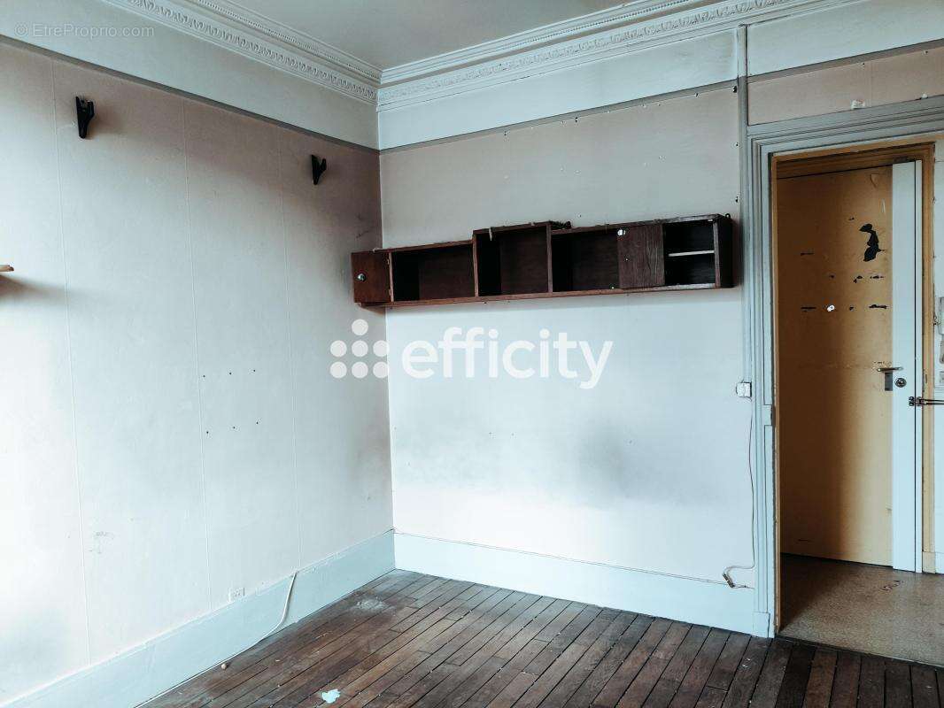 Appartement à MONTROUGE