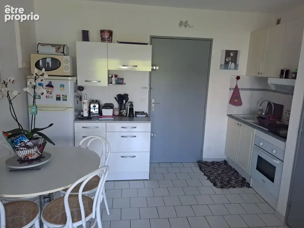 Appartement avec coin nuit residence avec piscine et parking - photo 14
