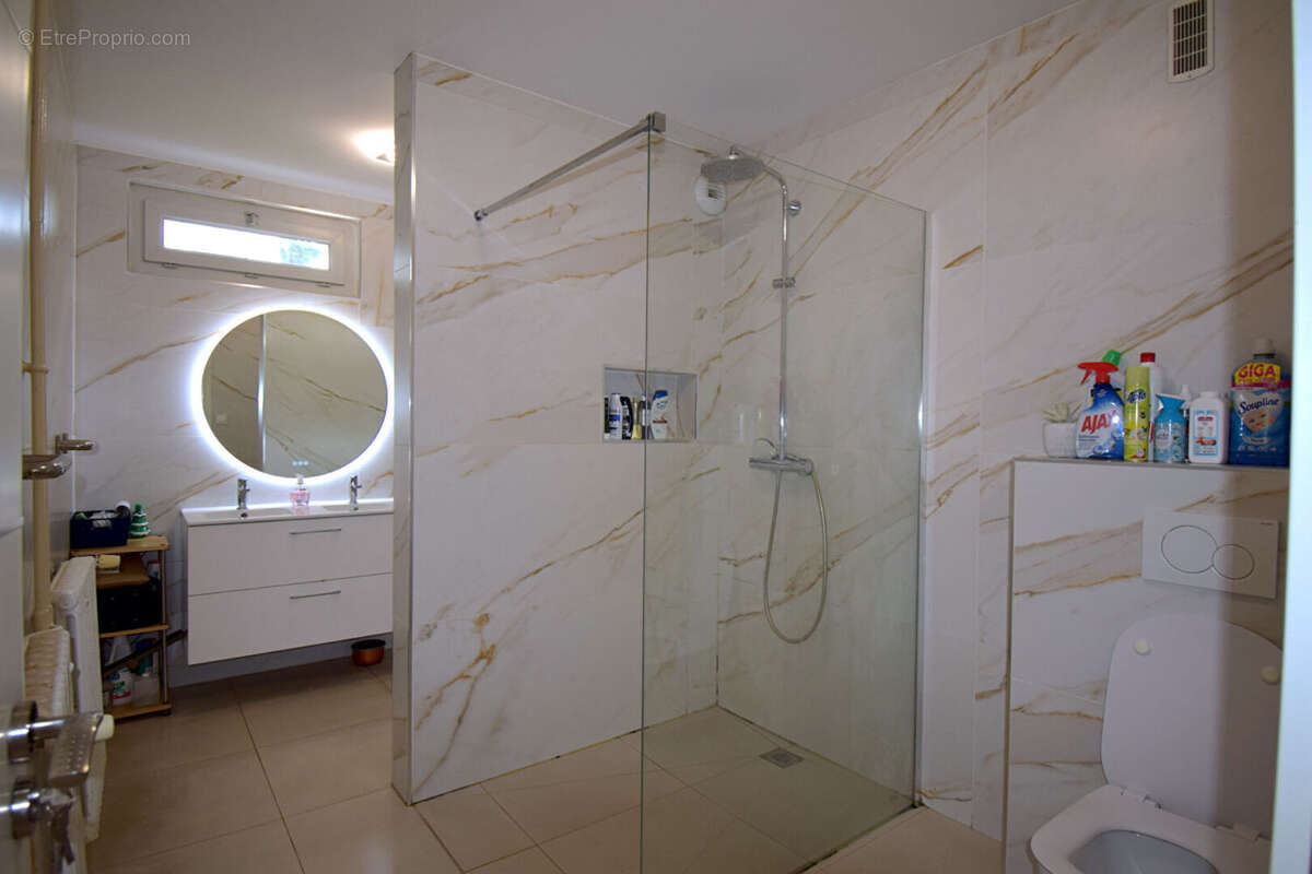 Appartement à LYON-9E