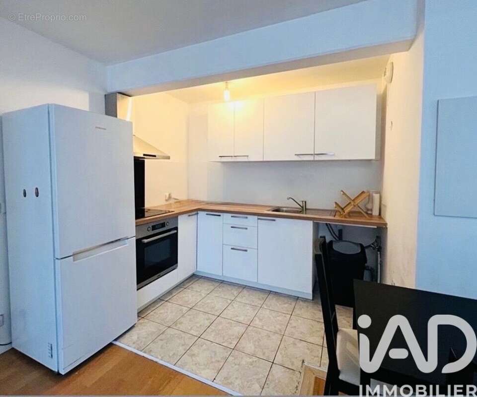 Photo 3 - Appartement à SAVIGNY-LE-TEMPLE