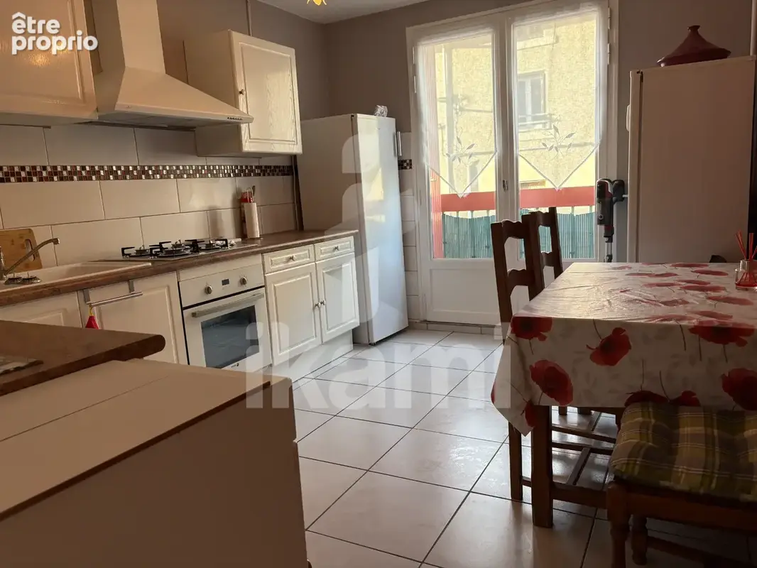 Appartement en vente avec balcon 2 chambres à Bourg-De-Péage - photo 4