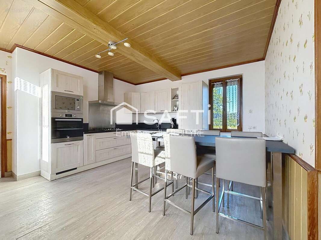 Photo 3 - Maison à THIESCOURT