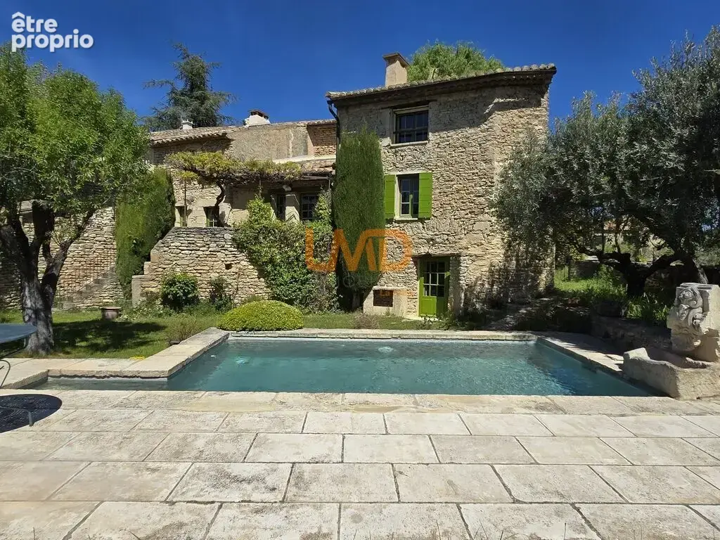 Authentique mas du 18ᵉ à Gordes avec piscine et vue panoramique - photo 3