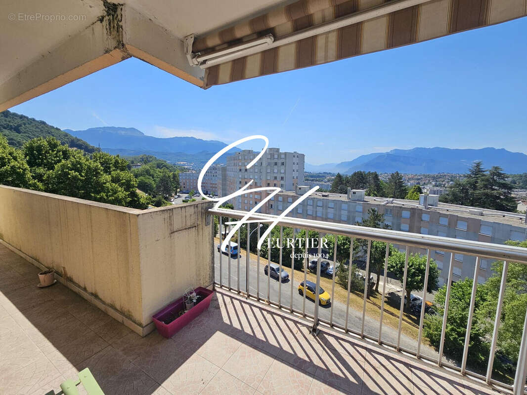 Appartement 88 m² à Voiron  - photo 2