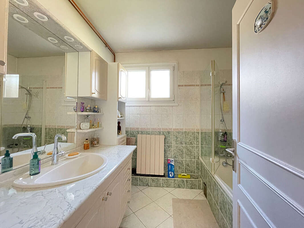 Maison à BEAUMONT-SUR-OISE