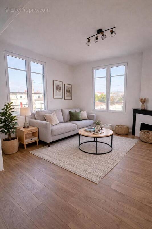 Photo 1 - Appartement à BORDEAUX