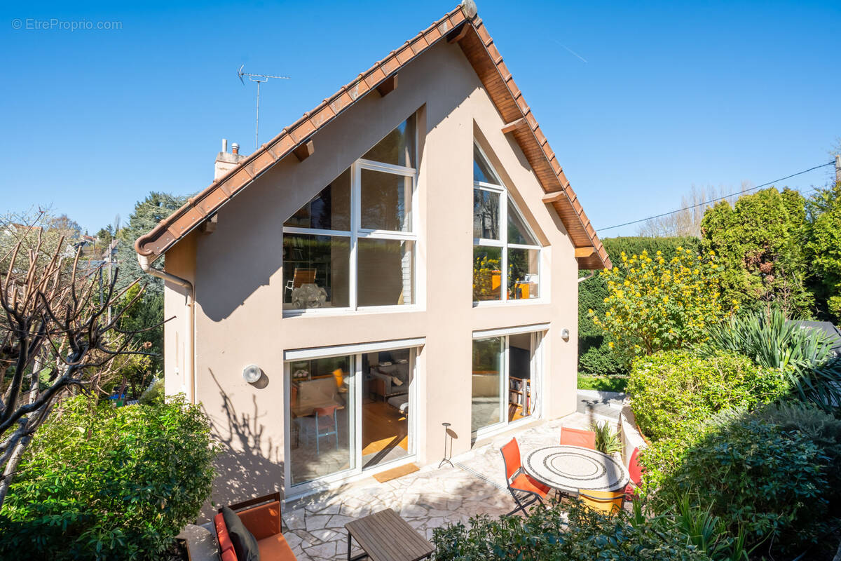 Maison à LE PECQ