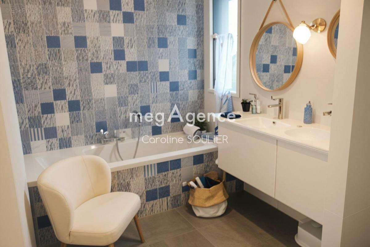 Maison à ANTHY-SUR-LEMAN