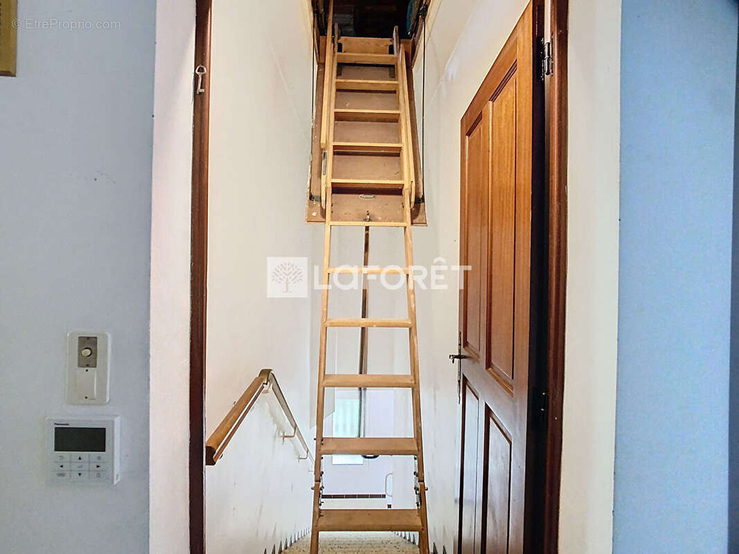 Maison à PERNES-LES-FONTAINES