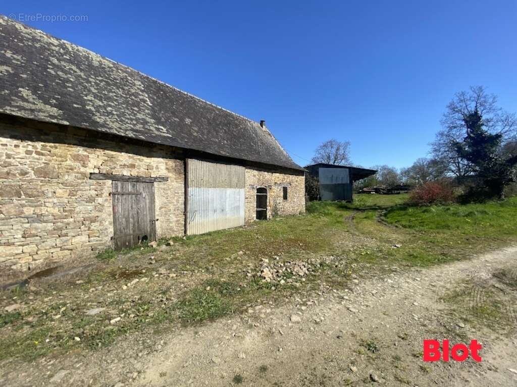 Maison à MARTIGNE-FERCHAUD