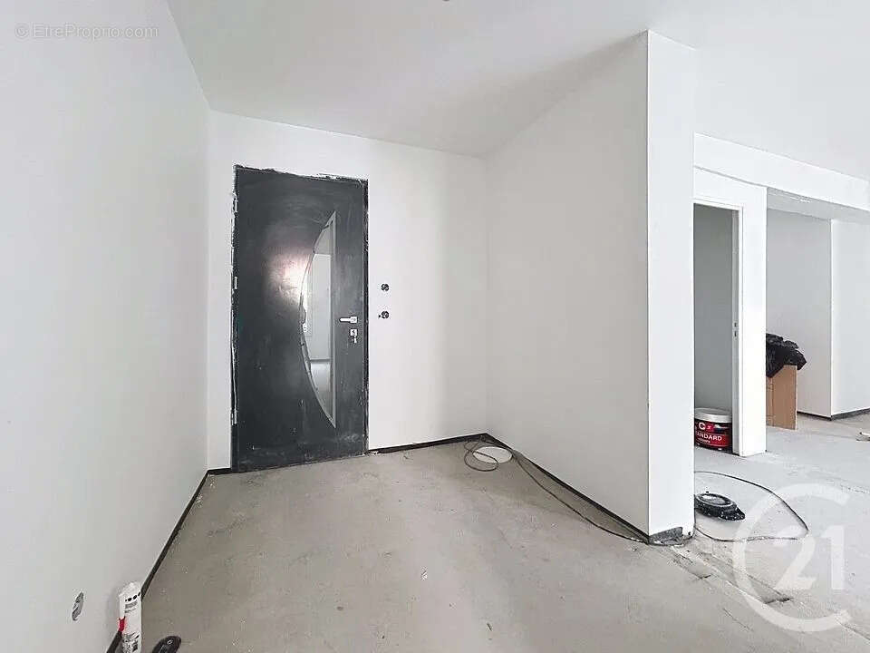 Autre à MELUN