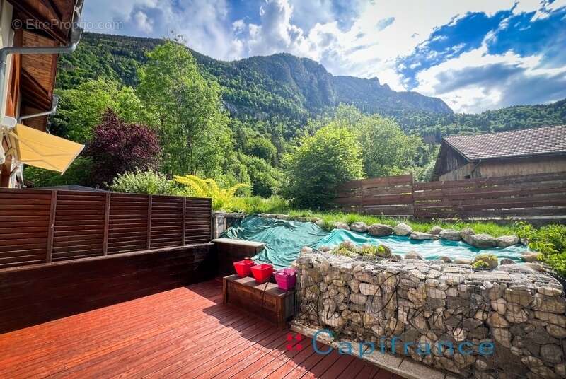 Maison à BONNEVILLE