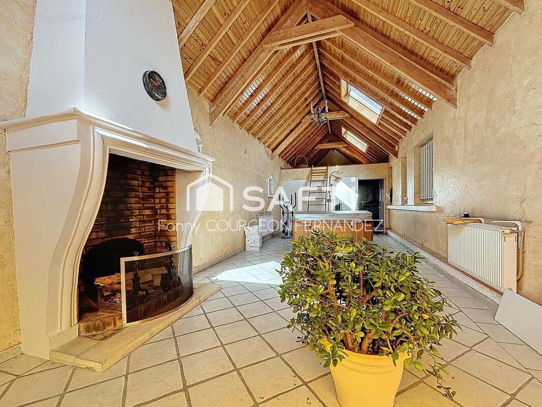 Photo 5 - Maison à LE MESNIL-AUBRY