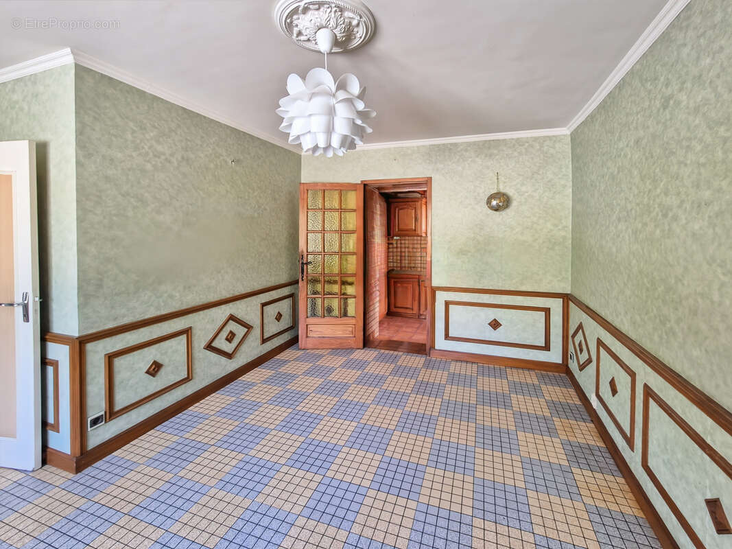 Maison à MAUVEZIN