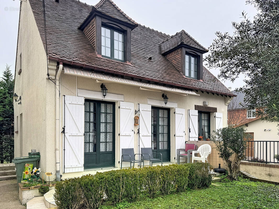 Maison à PARAY-VIEILLE-POSTE