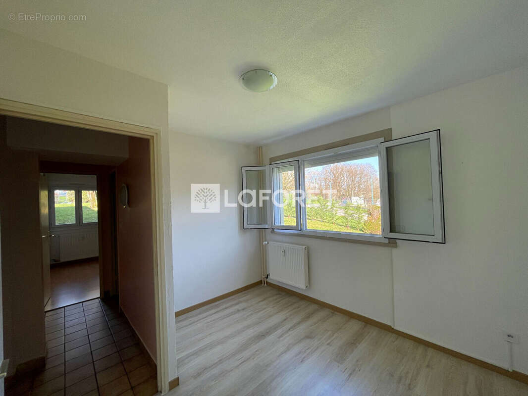 Appartement à LONS-LE-SAUNIER