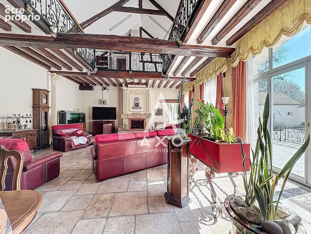 Magnifique Propriété du XIXe siècle avec dépendances - photo 13