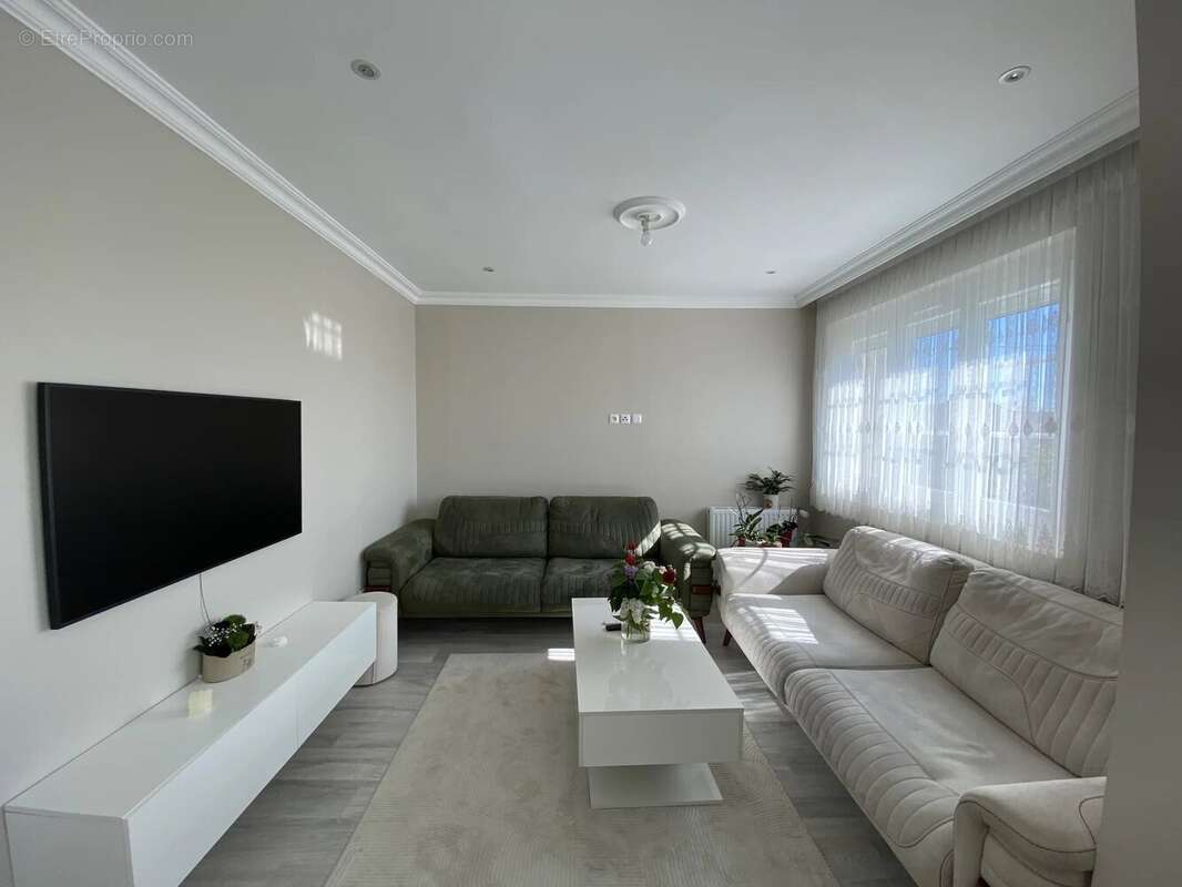 Maison à VERNEUIL-SUR-AVRE