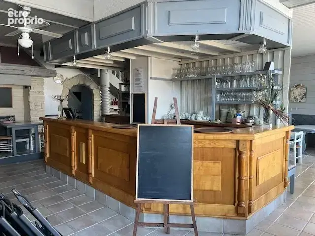 290 m² à Angouleme  - photo 3