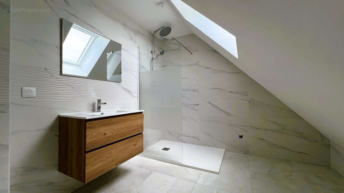 Maison à MAINVILLIERS