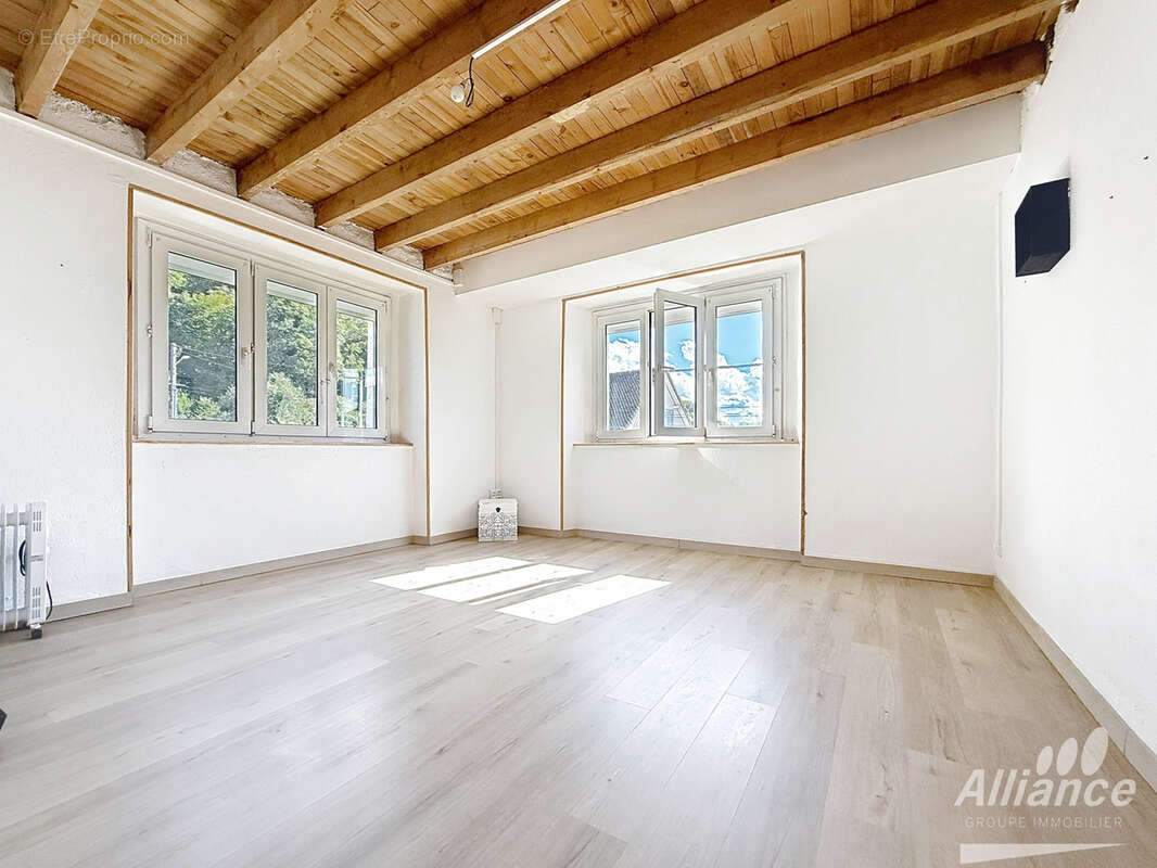 Appartement à ALLONDANS