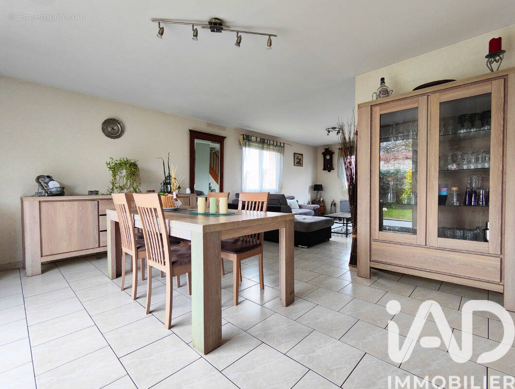 Photo 1 - Maison à LALLAING