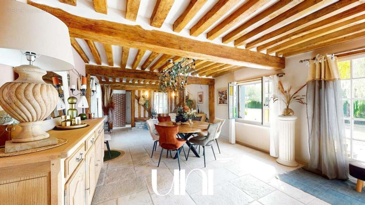 Maison 245 m² à Fauguernon  - photo 42