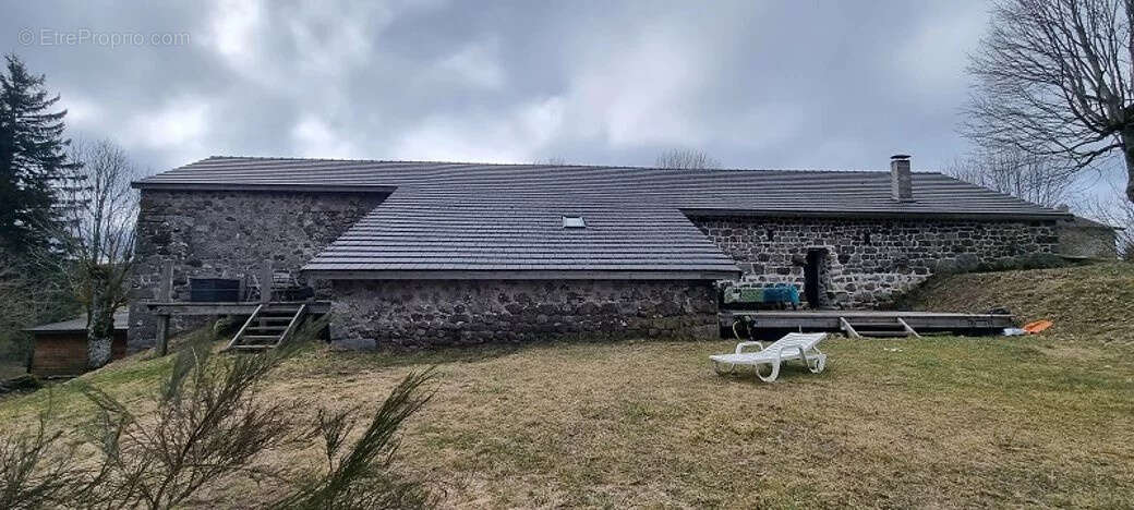 Maison à LE CHAMBON-SUR-LIGNON