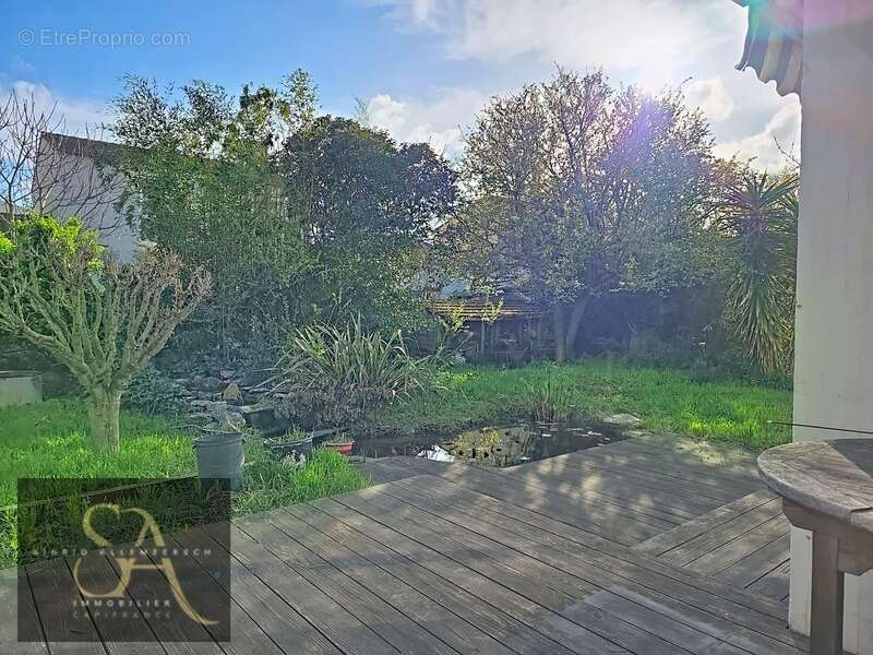 A vendre maison avec 3 chambres, un bureau, garage et jardin à Carcassonne proche des commodités - photo 16