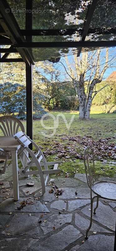 Maison à ARPAJON-SUR-CERE