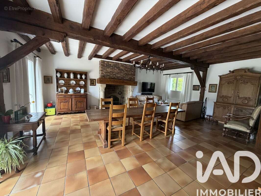 Photo 7 - Maison à PONTAULT-COMBAULT