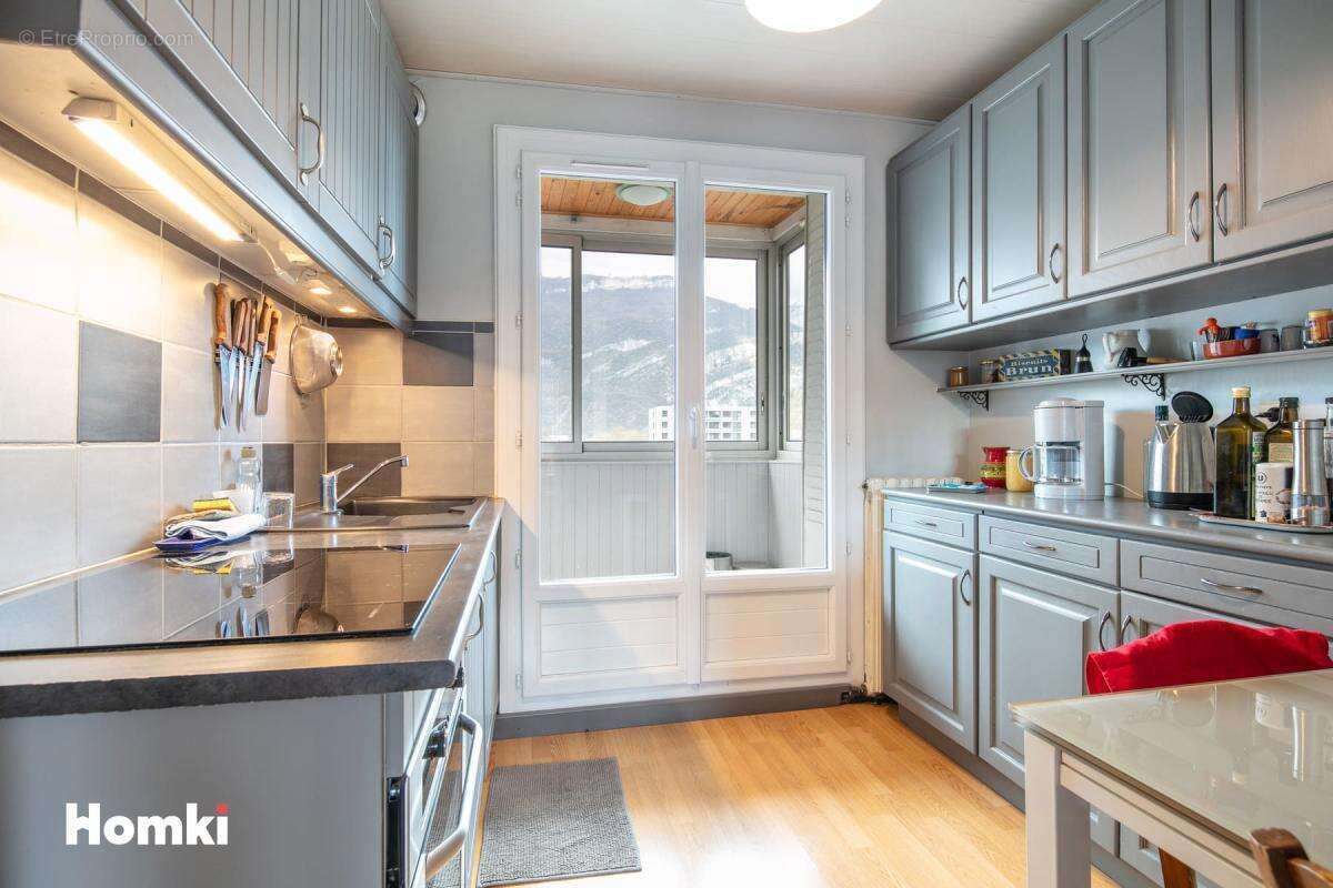 Appartement à FONTAINE