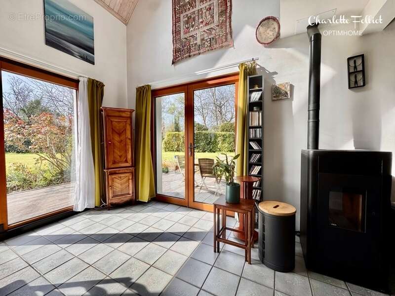 Maison à LE MINIHIC-SUR-RANCE