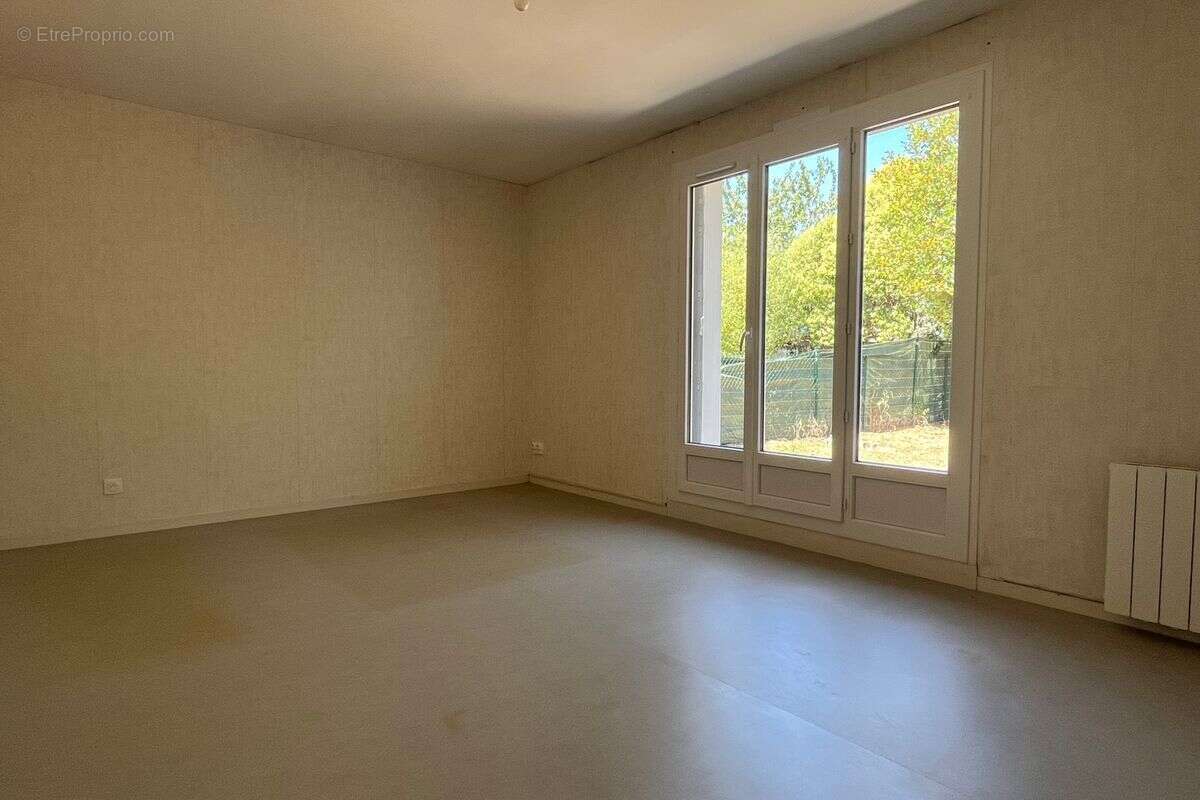Saint Senoch - Maison T2 - photo 2