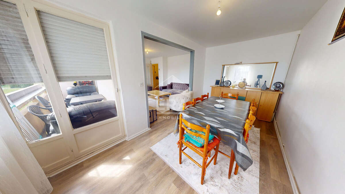 Appartement à LAGNIEU