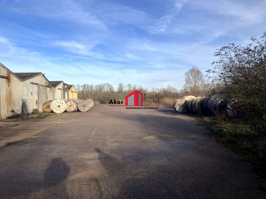 Commerce à SAINT-FLORENTIN