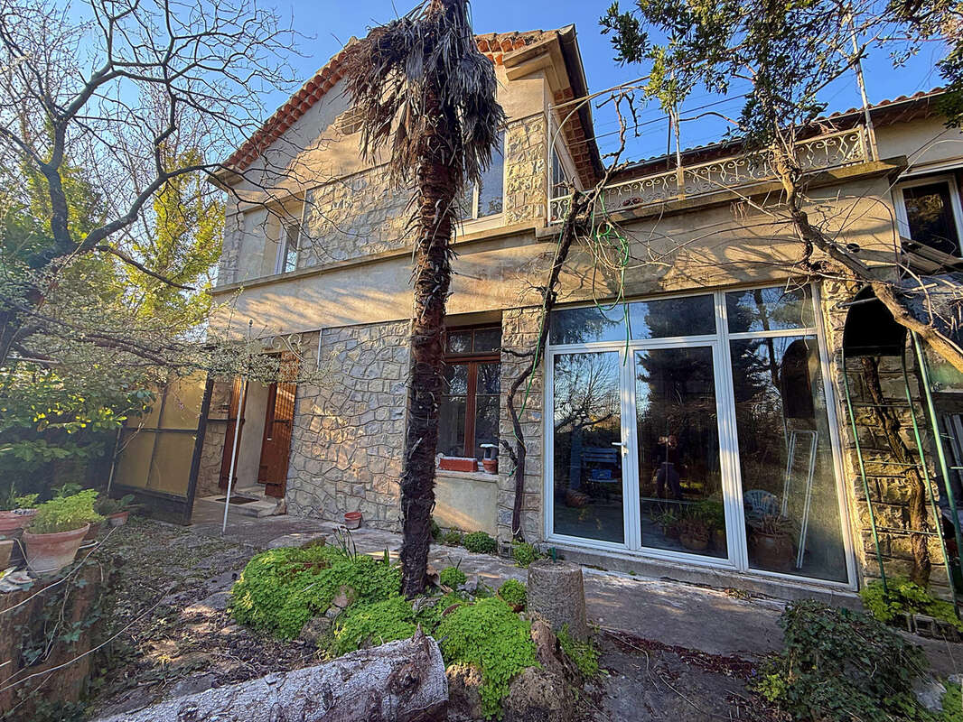 Maison à VAISON-LA-ROMAINE