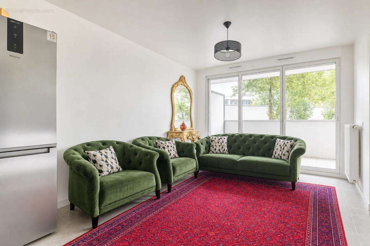 Appartement à LA COURNEUVE