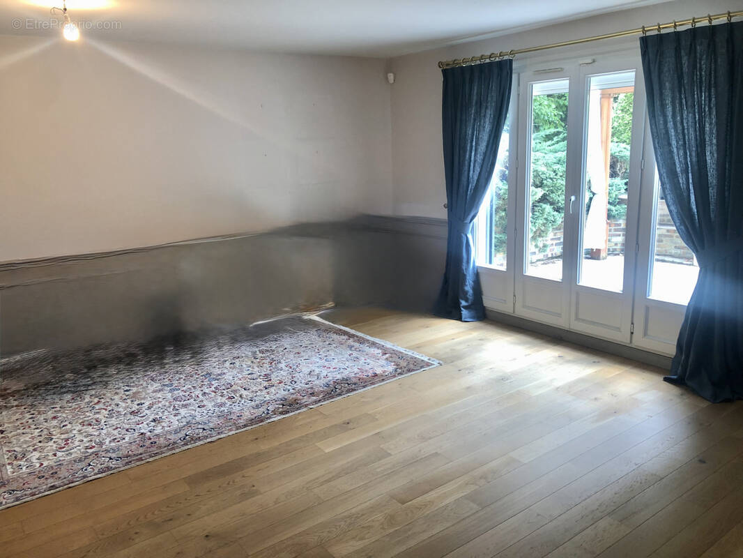 Maison à CLAYE-SOUILLY