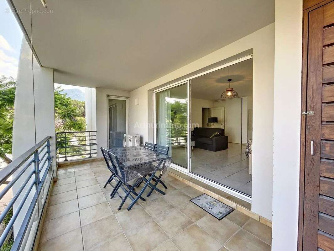 Appartement à CALVI