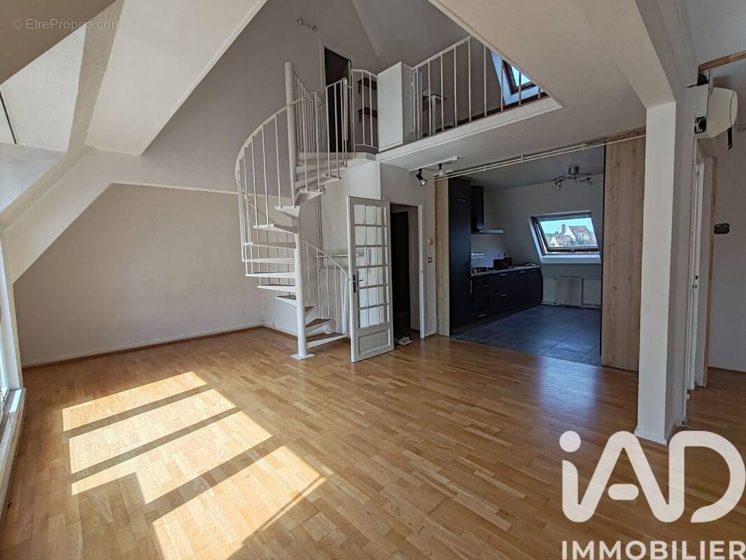 Photo 1 - Appartement à AUXERRE