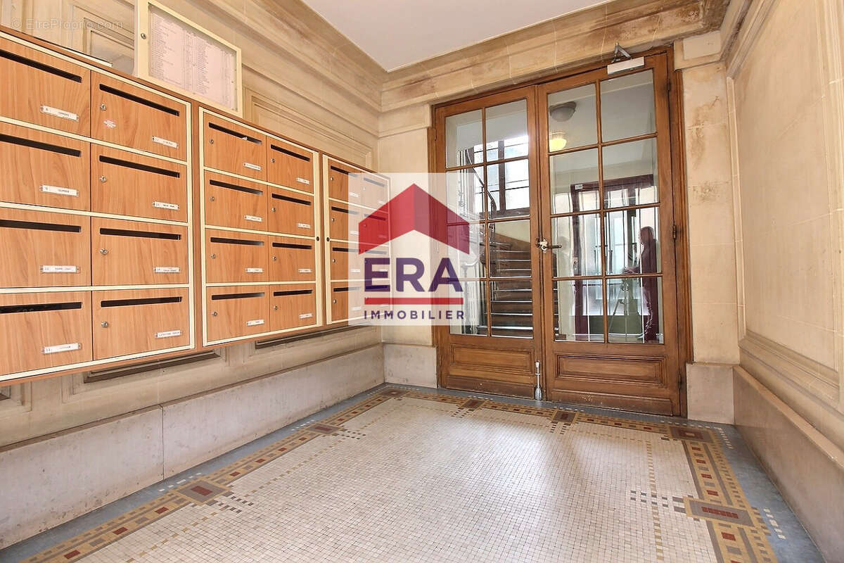 Appartement à SAINT-OUEN