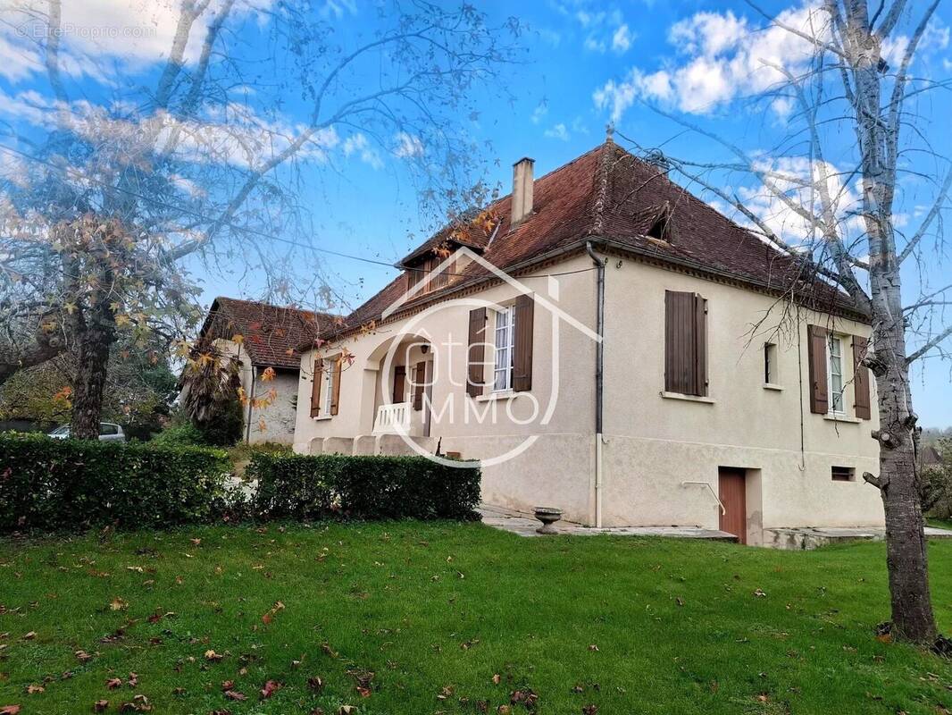 Maison à SAINT-GERMAIN-ET-MONS