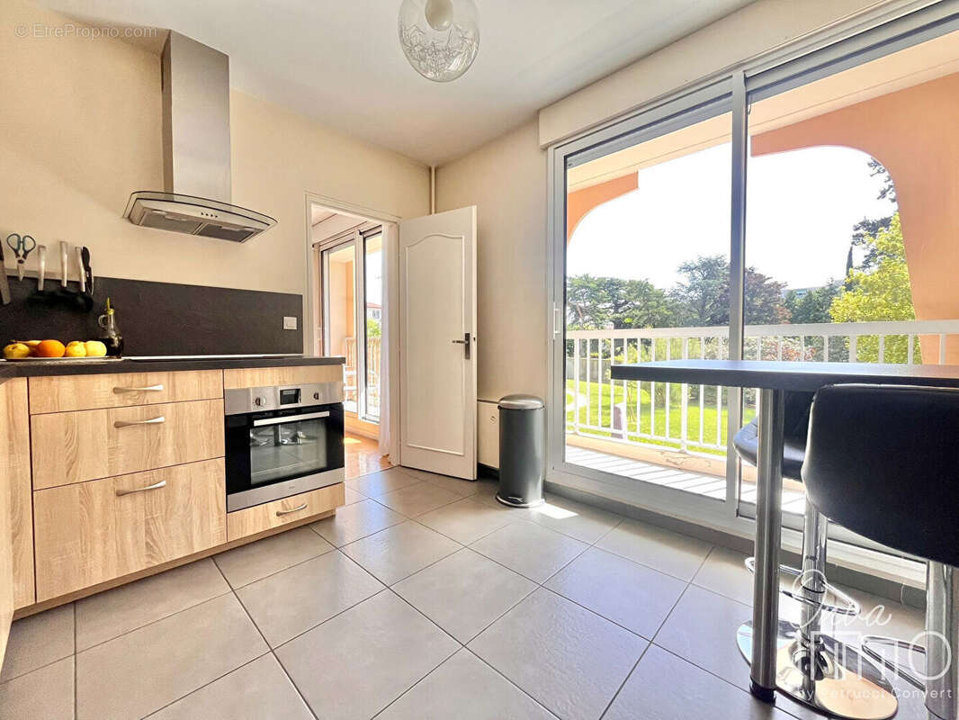 Appartement à LYON-5E